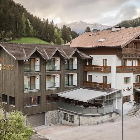 Gasthof Sonne Snc Sarentino Exterior photo